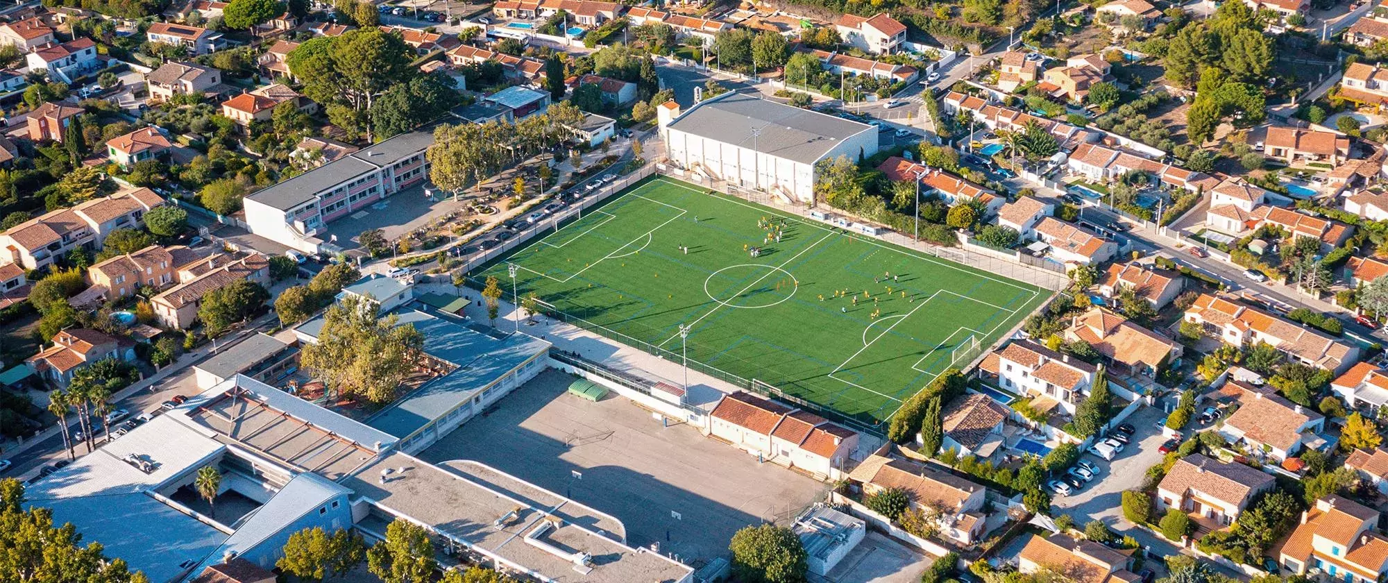 Vue de drone du stade Sisco à Saint-Cyr-sur-Mer
